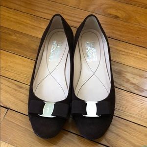 Suede Salvatore Ferragamo Varina flats